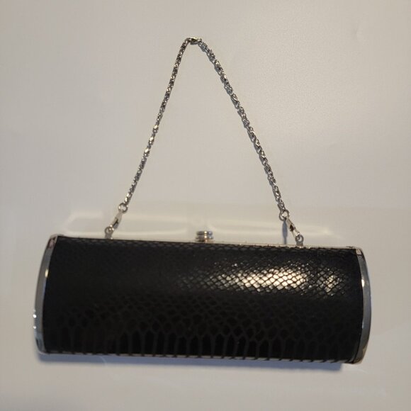 EXPRESSIONS NYC Bag Black‎ Faux Snakeskin Barrel Silver Chain Evening Bag - Picture 1 of 8